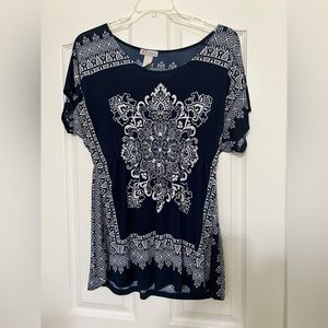 Beautiful design. High waisted tunic. Maternity.